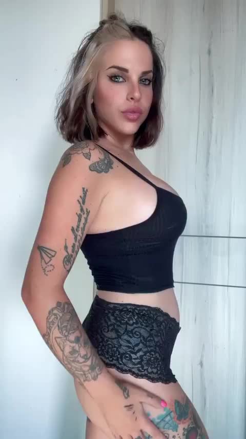 Daddy doesn’t pull out : video clip