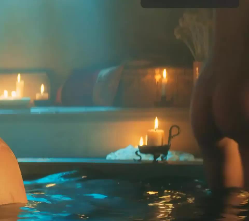 Anya Chalotra Nude Wet Body in 'The Witcher' S1 : video clip