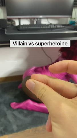 Villain vs superhero : video clip