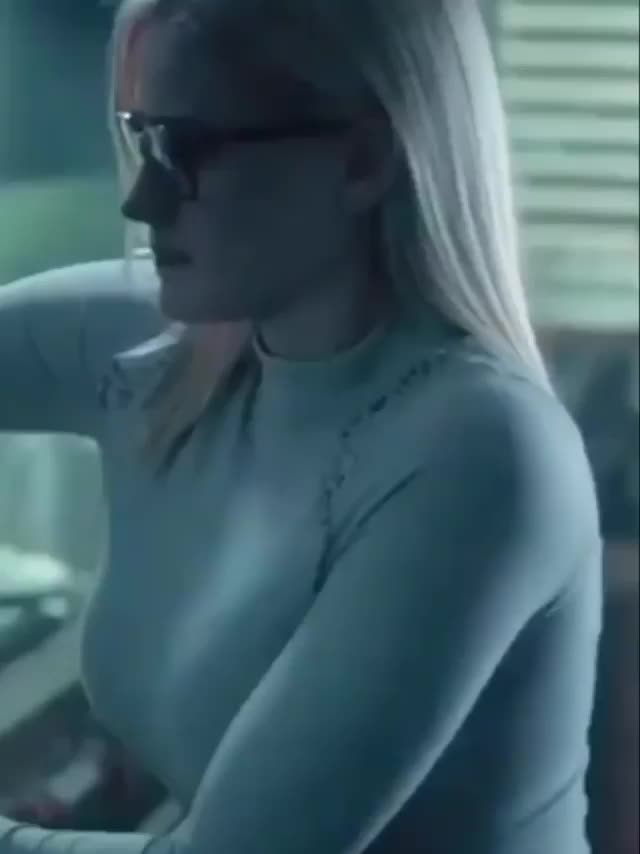 Olivia Taylor Dudley : video clip