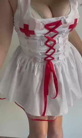 Who wants to smash annabelle for this Halloween? : video clip