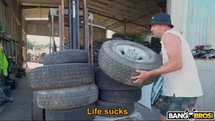 Tire Surprise : video clip