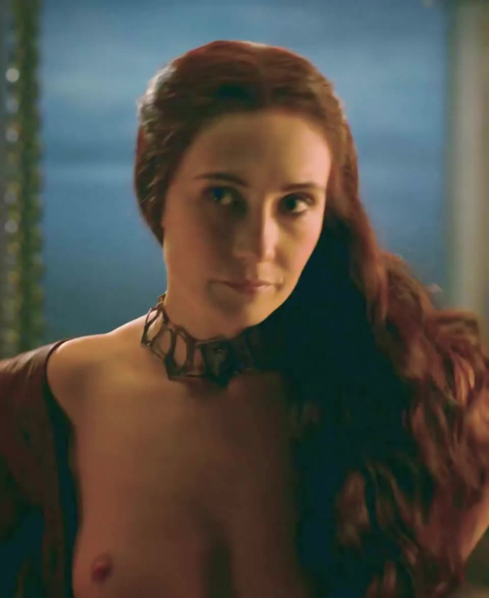 Carice van Houten - Game of Thrones : video clip