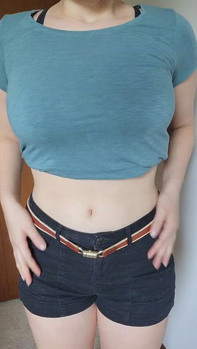 I hope you don't mind my naturally big & perky boobs on here (18f) : video clip