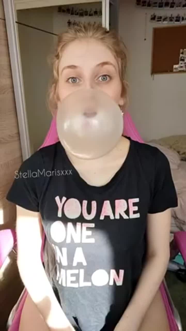 do you like your teens with a touch of magic ✨ : video clip