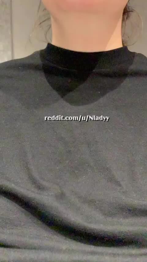 Big saggy titties : video clip