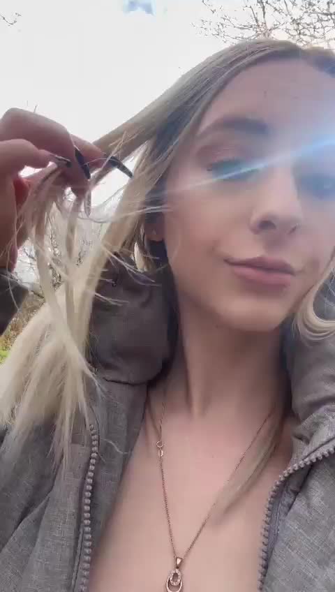Would you stop and stare if I had them out : video clip