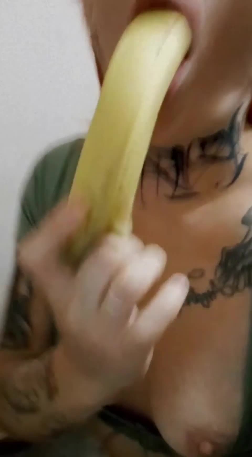 Here's me, wishing I had something else to suck on. ;) : video clip