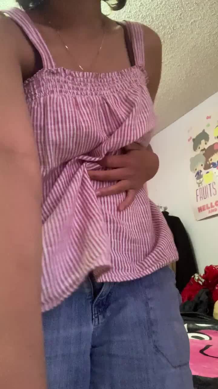 I can’t wait to be someone’s girl and cook for them, clean, and swallow their cum every day 🥺 : video clip