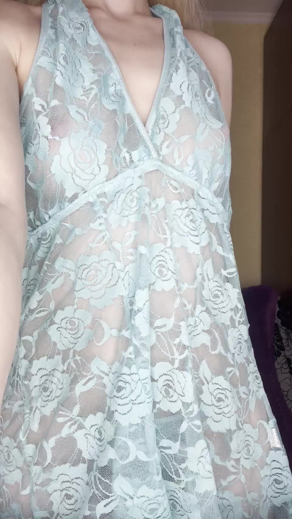 Would you try an 18 yr old Ukranian girl : video clip