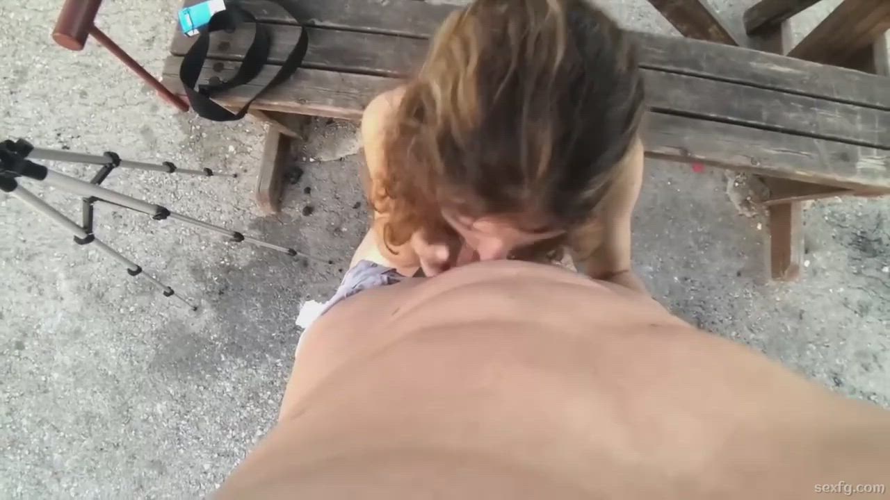 Outdoor Blowjob and Cum in Mouth : video clip