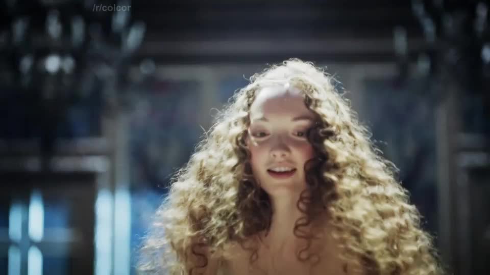 Alexia Giordano - Versailles (brightened) : video clip