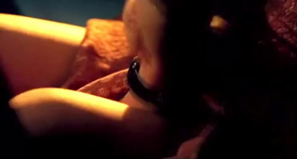 Fingering Scarlett Johansson : video clip