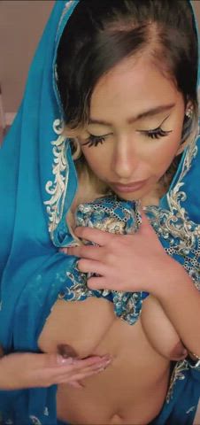 Pakistani Slut Deepthroating : video clip