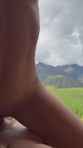 What a fucking view : video clip