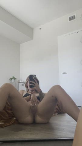 Who wants to see the full video? 😈 Guaranteed to make you cum 💦💦 : video clip