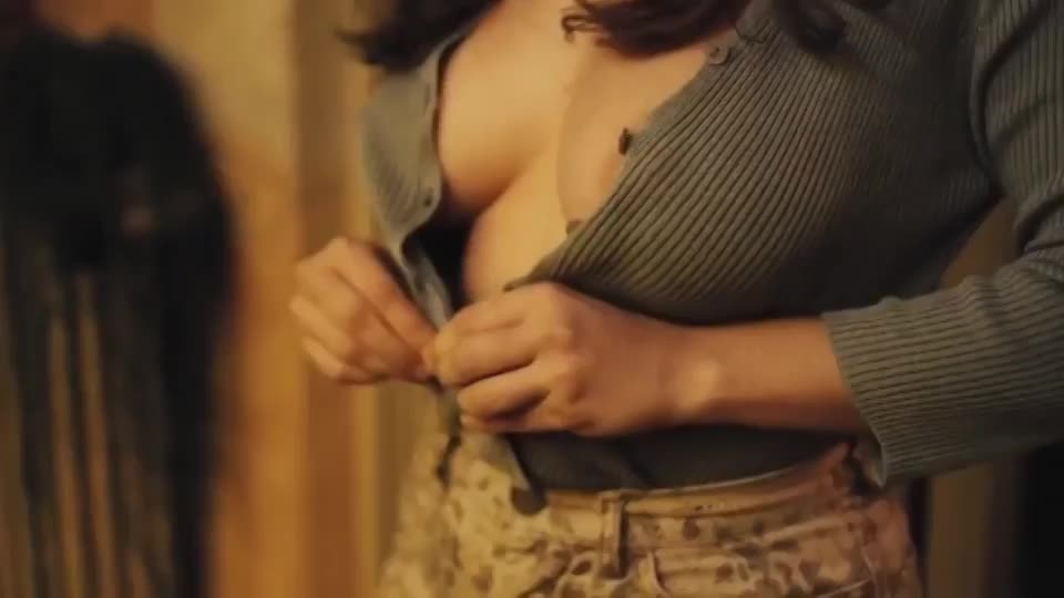 Miriam Prado - Titty Titty Bang Bang : video clip