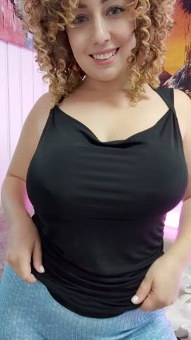 Wanna use my juicy boobs as a cum target? : video clip