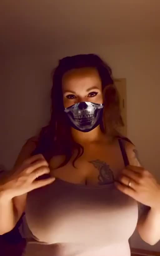 [40][F][OC] Stop scrolling if you’re into MILF boobs : video clip