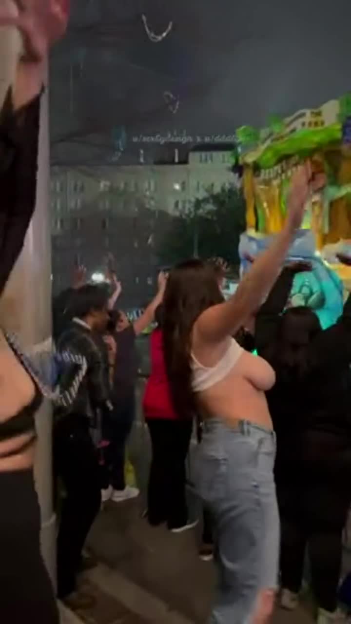 dropping our titties & dodging beads [GIF] : video clip
