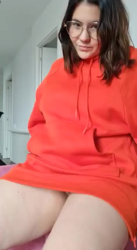 Let me ride you, i promess you will enjoy : video clip