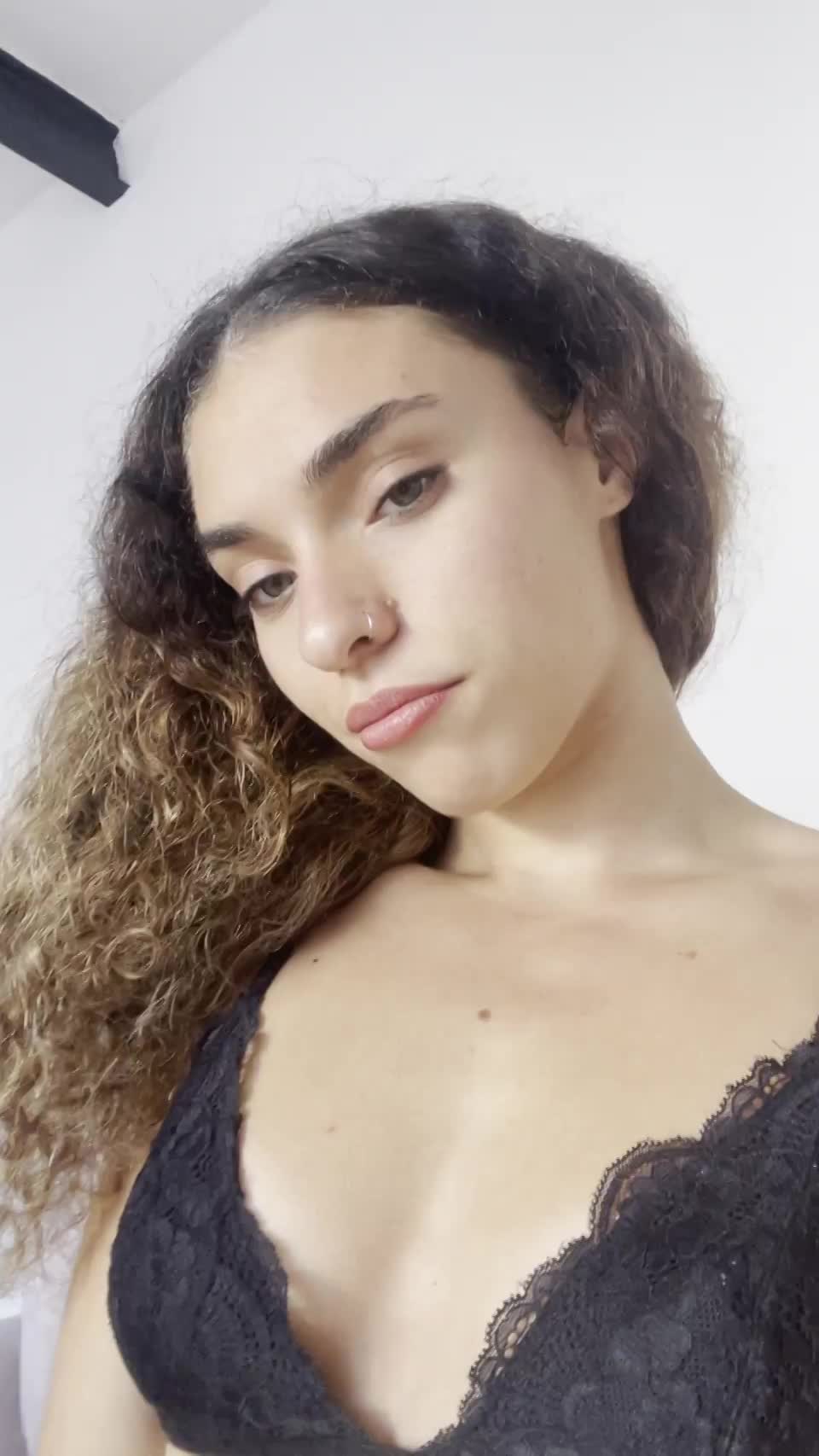 Giving you a boner is the best compliment : video clip