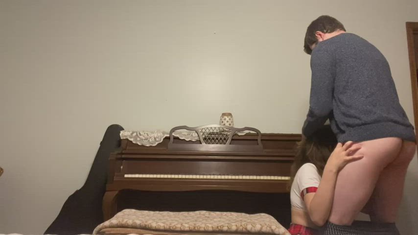 My piano teacher just facefucked me : video clip