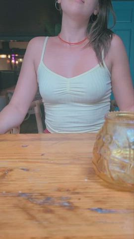 I'll have a burger with a side of boobs, and no panties please [GIF] : video clip