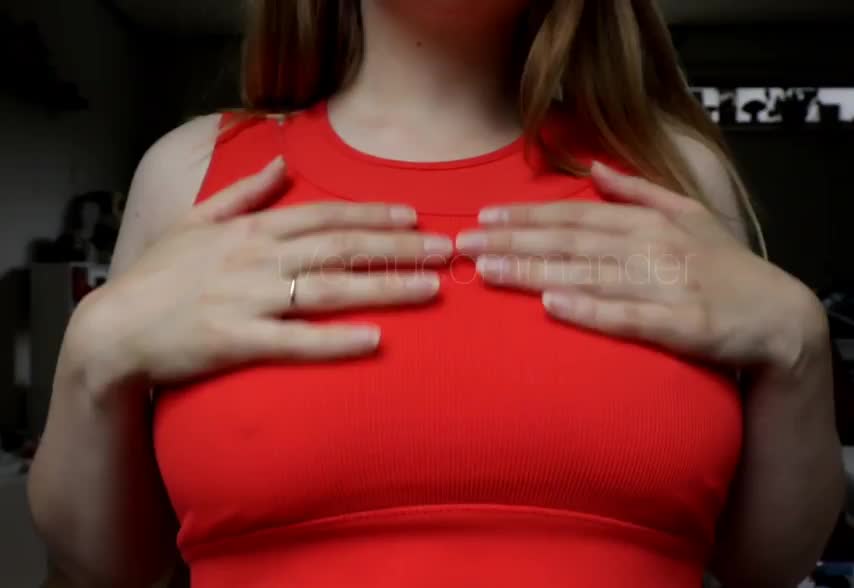 Imagine how good your cum would look on my pale tits : video clip