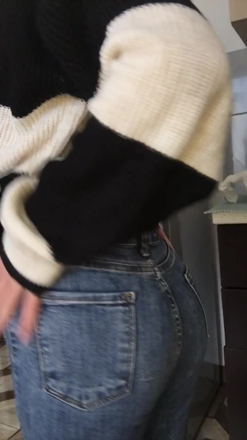 First lick it, then fuck it : video clip