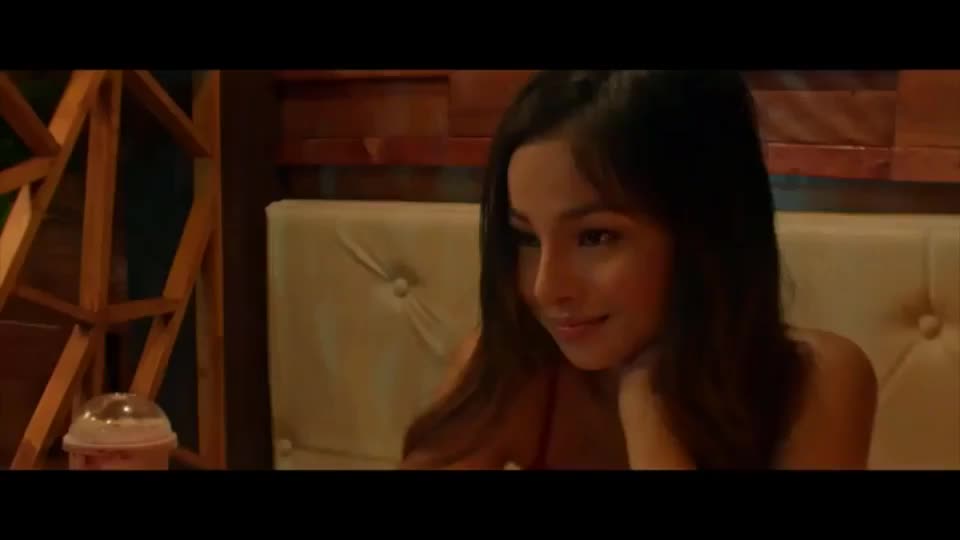 Angeli Khang in Taya (2021) : video clip