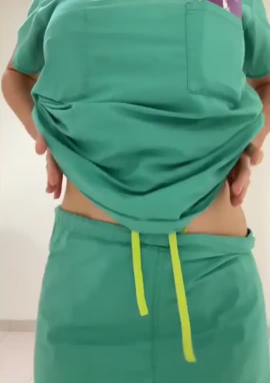 Your nurse showing you her tits : video clip