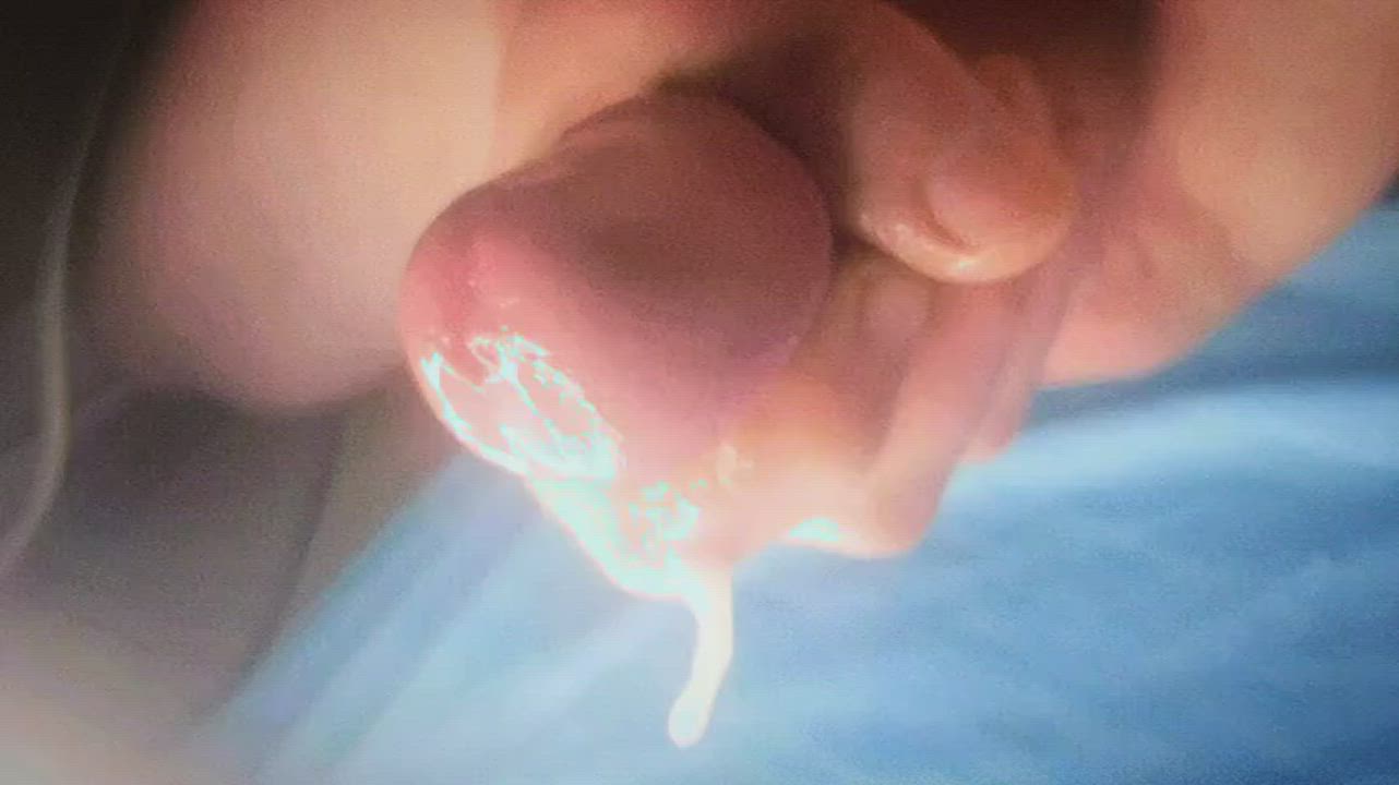 [Slow-Mo] These Heaps Need A Tongue To Land On 🍆💦👅 : video clip
