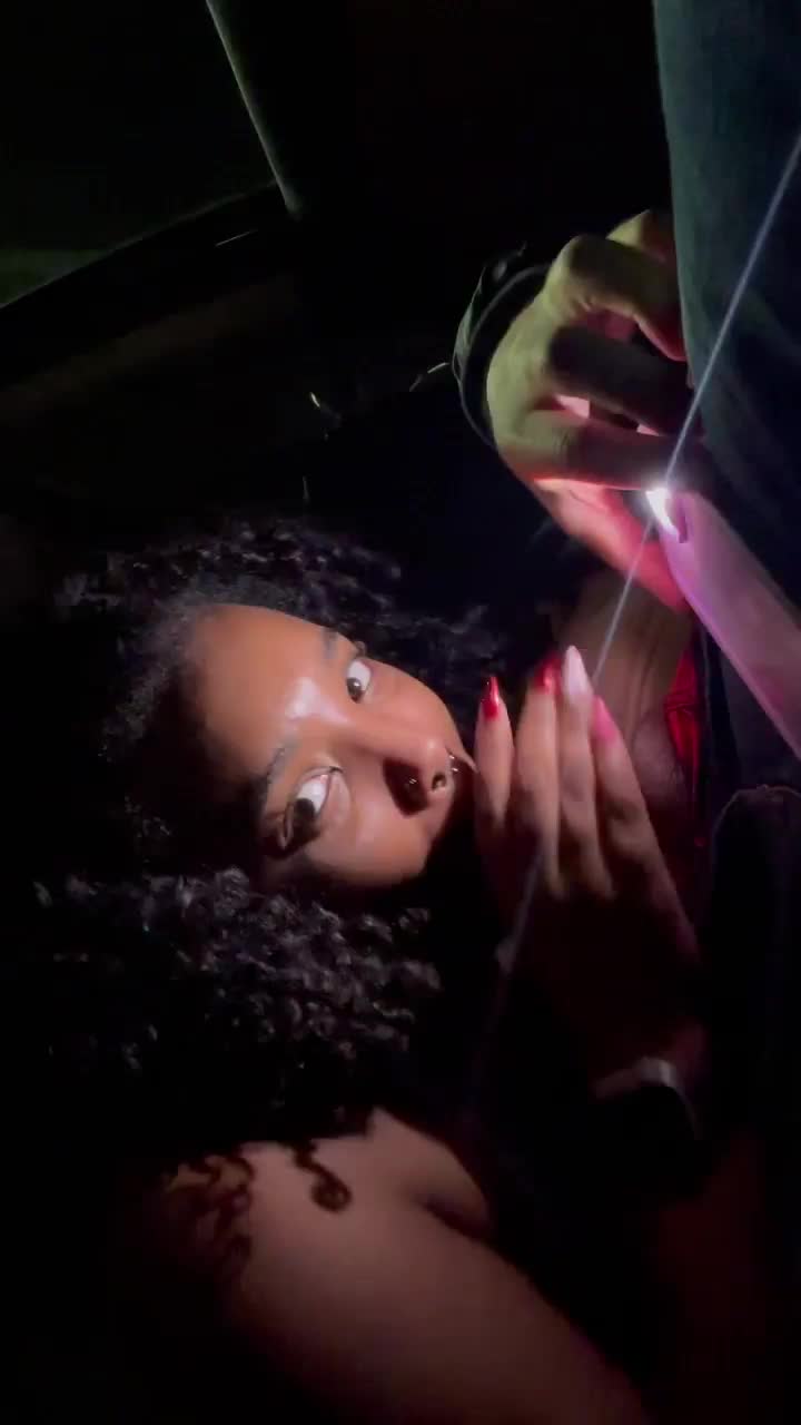 Baby, you can call me the Backseat Bandit ☺️💦🌚 : video clip