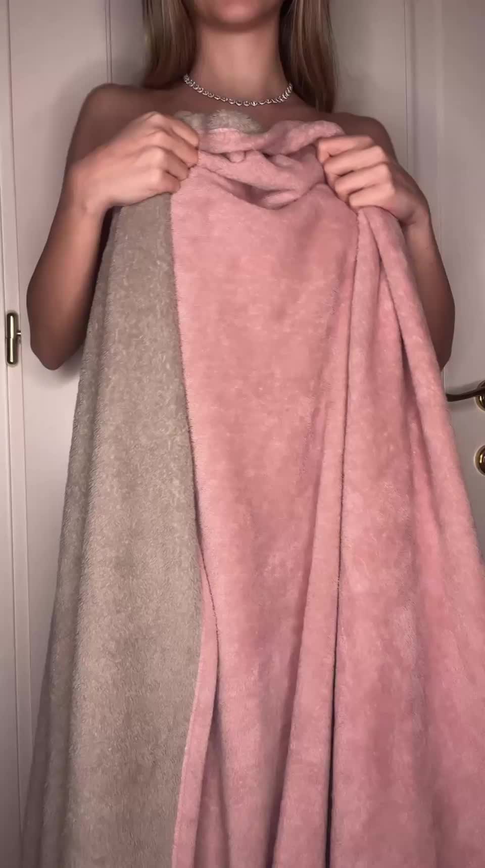 do you enjoy my body type... : video clip