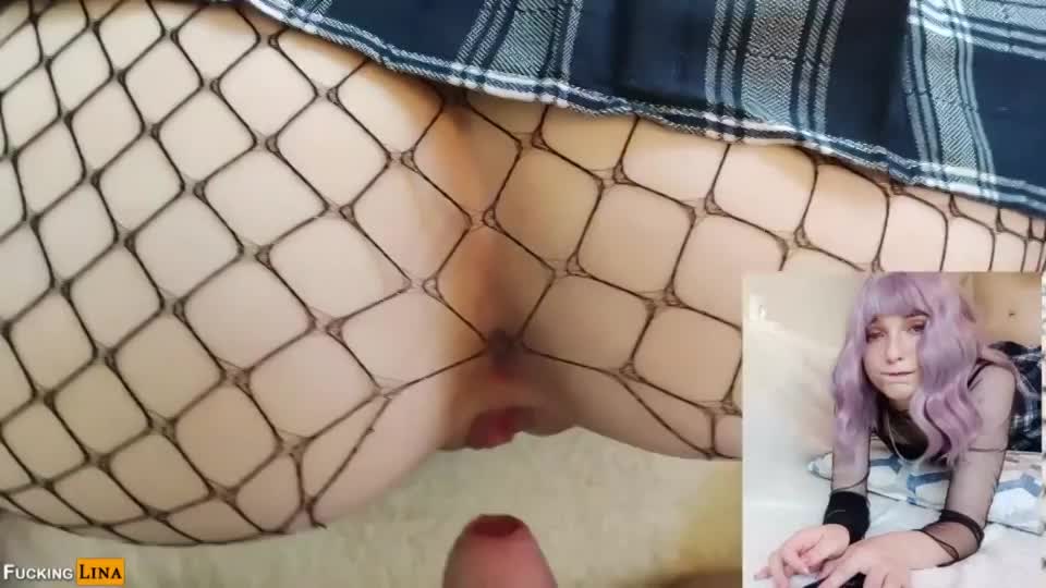 Egirl's Pussy Is Nice and Easy : video clip