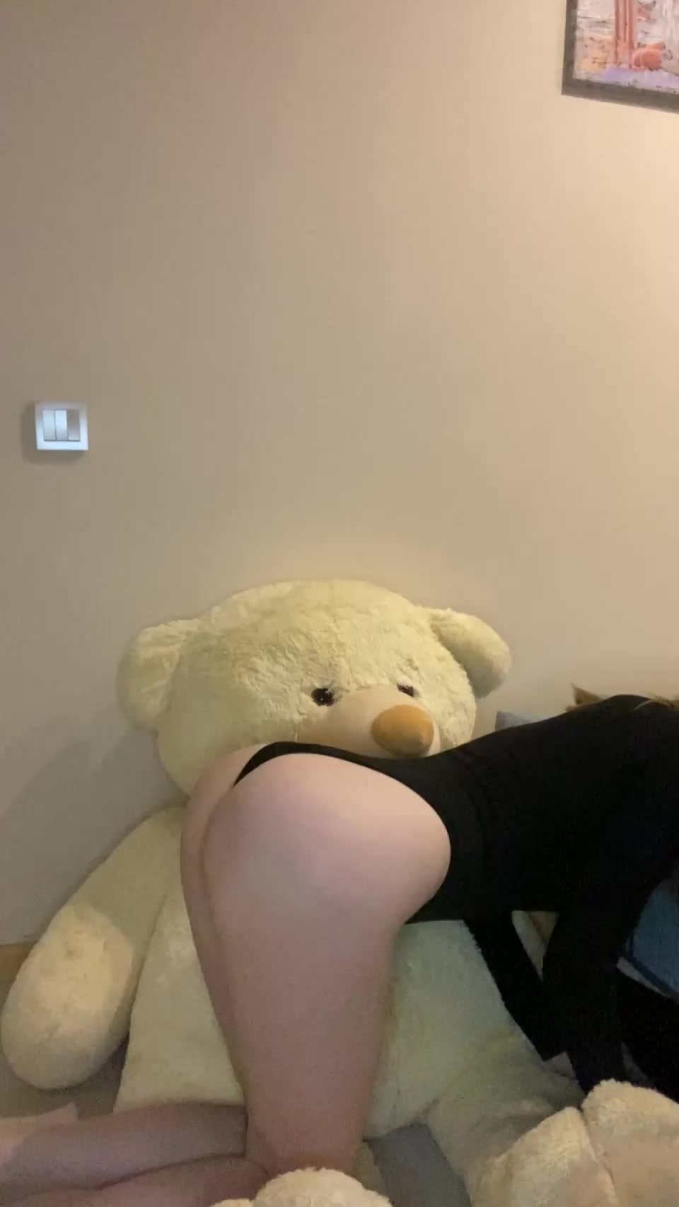 I would love to squat on your dick instead.. : video clip