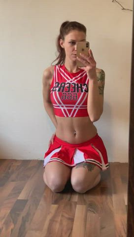 I love being a cheeky cheerleader for you : video clip