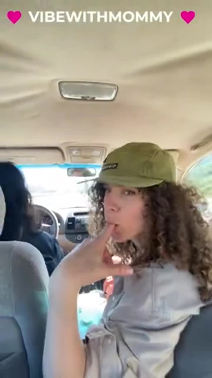 The question remains.. is that a dude? : video clip