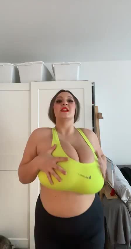 Dad genes made my boobs big and jiggly : video clip
