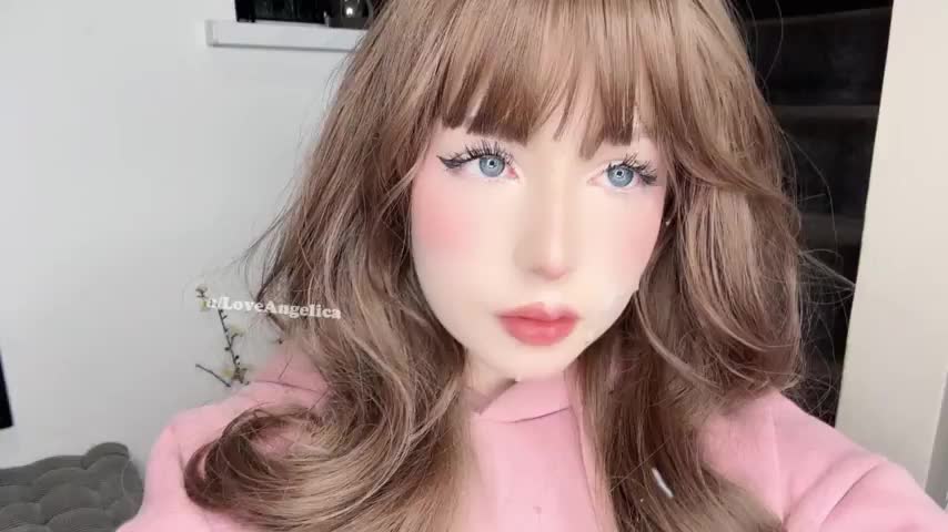 I feel cutest with cum on my face : video clip