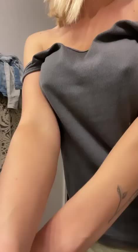 Perfect nipples.. : video clip