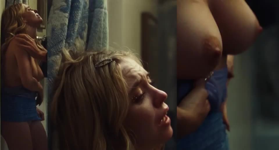 Sydney Sweeney big tits, hard nipples : video clip