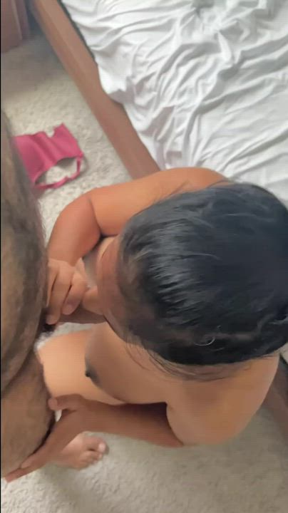 Sister in law sucking it deep : video clip