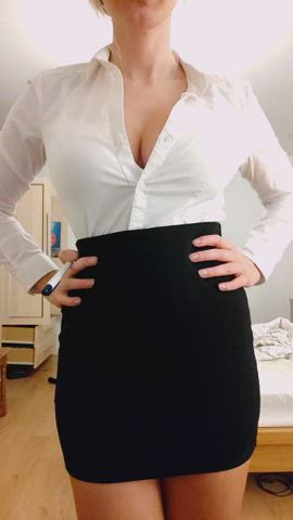 Would you hire me as your lawyer? This is me taking off my real work outfit : video clip