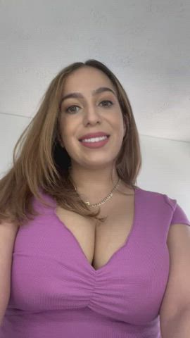 I hope my mom boobs can still get you hard : video clip