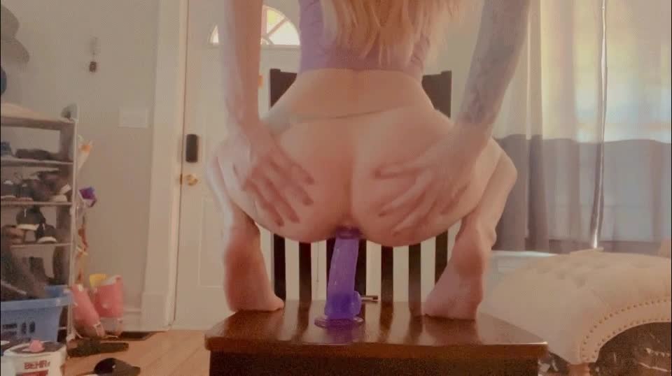 [f]irst time riding a dildo with my ass! : video clip