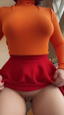 Velma never wears a bra or panties : video clip