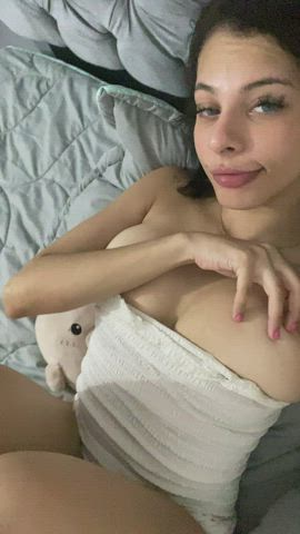 This pussy was made to be filled up : video clip