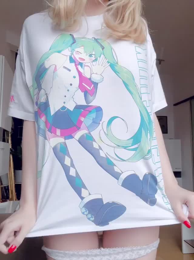 do I remind you of a hentai tag? ♡ : video clip